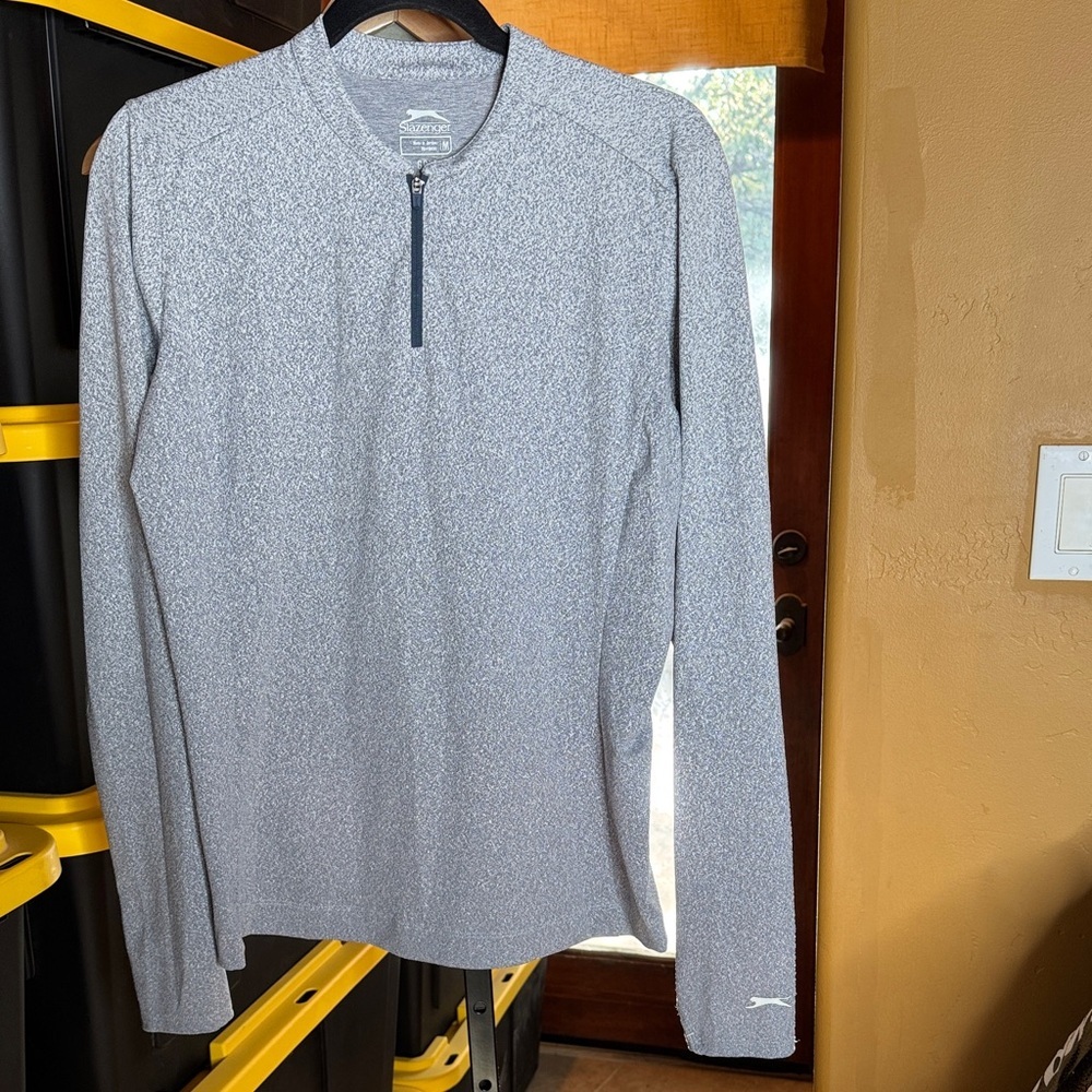 Slazenger Quarter Zip LS Hydro Dri + UPF 30 Golf Shirt Gray Ombré Size Medium